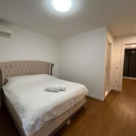 Apartament Waves